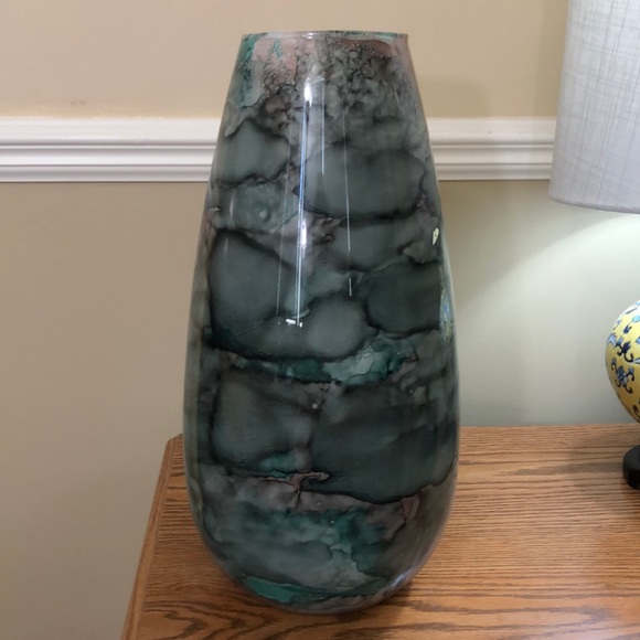 Vaso Stone Other - Green acrylic rock-like 14” vase